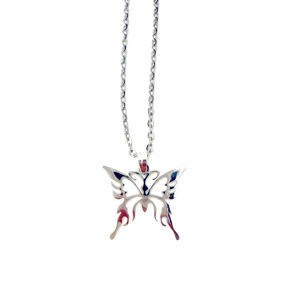 SILVER BUTTERFLY Necklace - Picture 3 of 4
